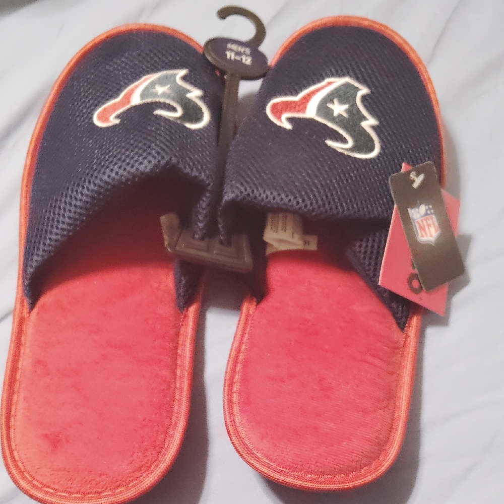 NFL Houston Texans Team Logo Slippers